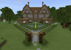 GearsTheDorky's base on the Evercraft v3 Minecraft Realm